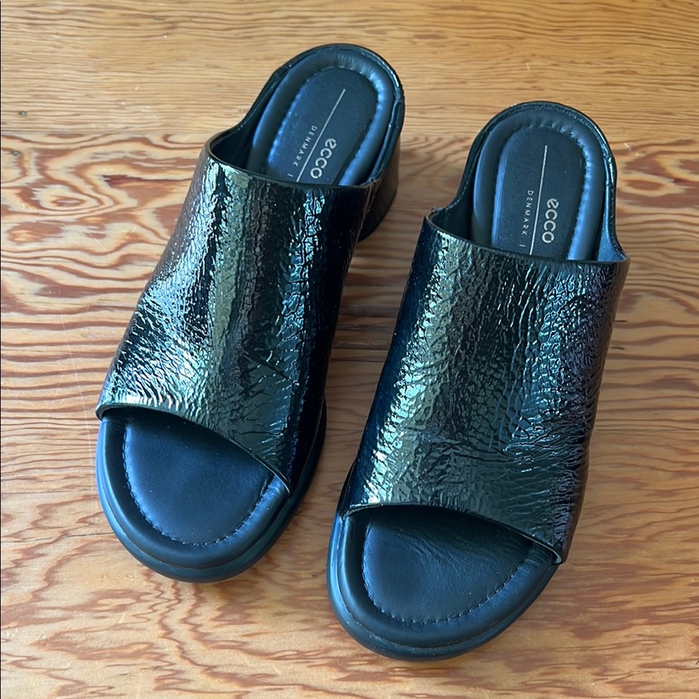 Women's Leather Mule Sandal
ECCO Sculpted Lx 35